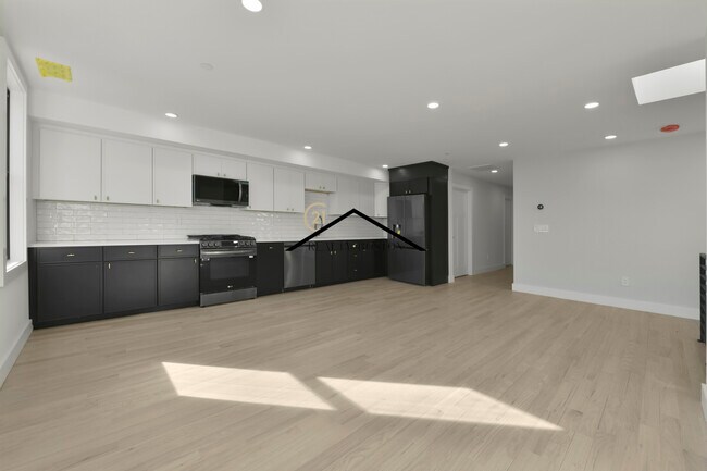 Foto del edificio - 280-282 Sumner Unit 2