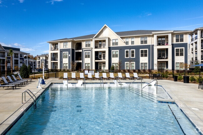 Building Photo - Mill House