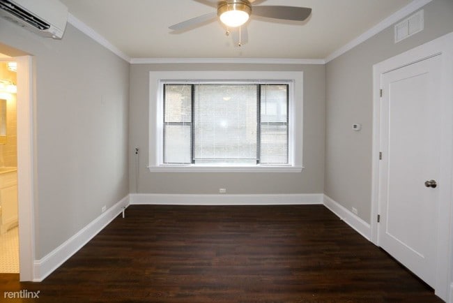 Building Photo - 817 W Lakeside Pl