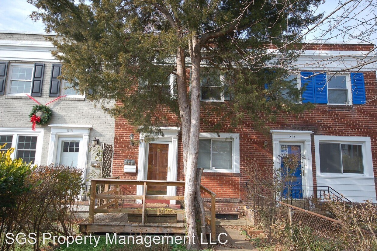 Primary Photo - 2 br, 1 bath House - 517 S Fayette St