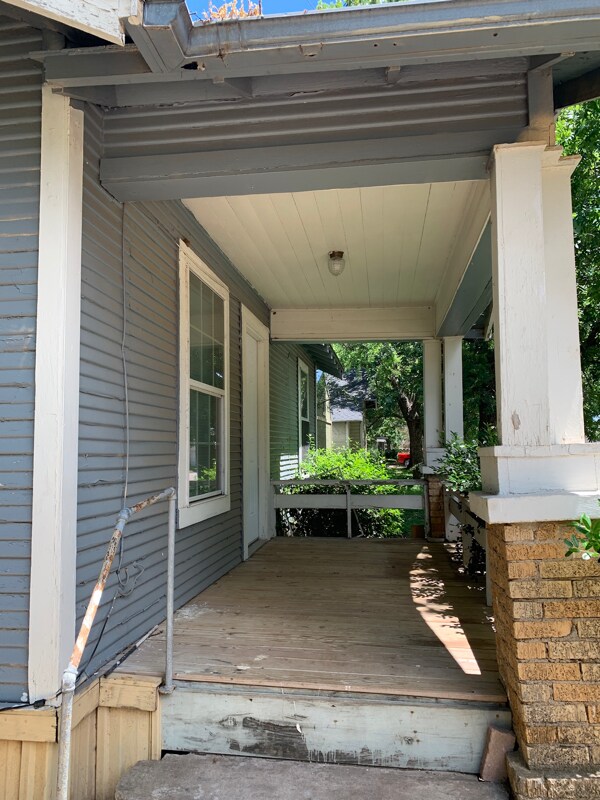 Building Photo - 103 S Pendell Ave