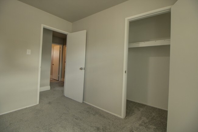 Building Photo - 4360 W 5700 S