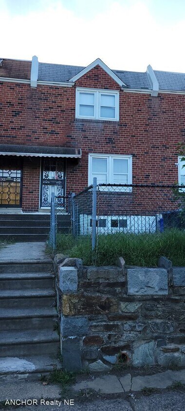 Primary Photo - 3 br, 1 bath House - 4828 Deveraux Ave.