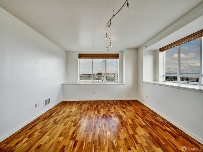 Foto del edificio - 400 Beale St