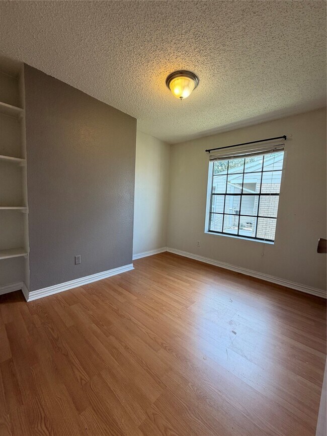 Foto del edificio - 12660 Ashford Point Dr