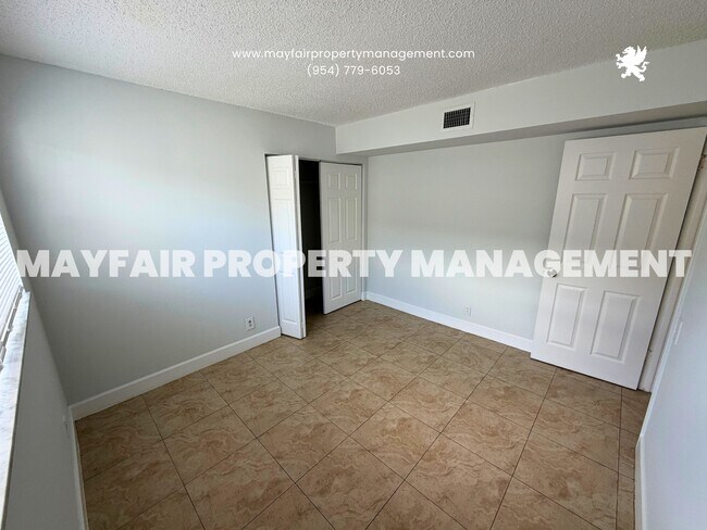 Foto del edificio - 4405 Treehouse Ln