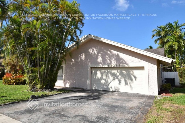 Foto del edificio - 13265 SW 96th Terrace