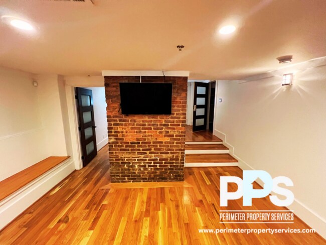 Foto del edificio - 951 Edgewood Ave NE