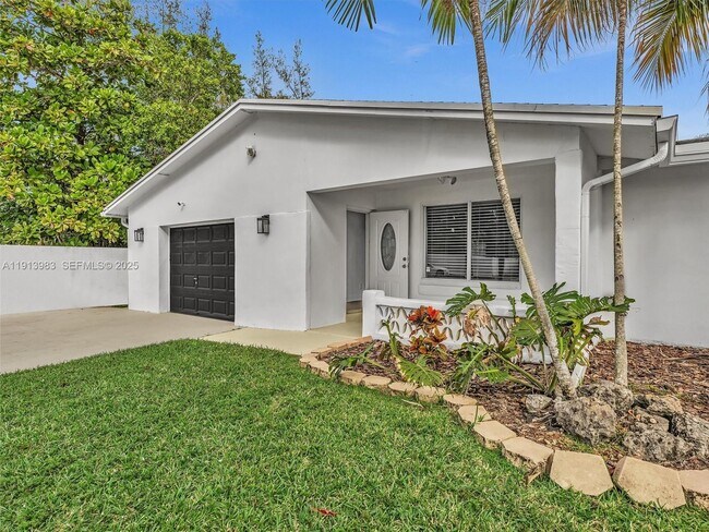 Foto del edificio - 4500 SW 42nd Ter