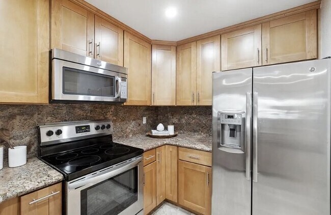 Building Photo - 4779 Pine Forest Ln
