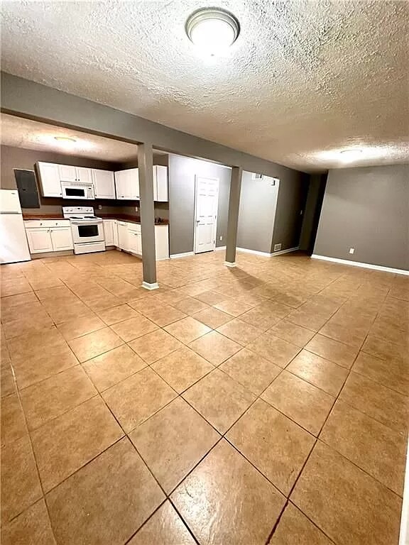 Foto del edificio - 1447 Shiloh Way NW