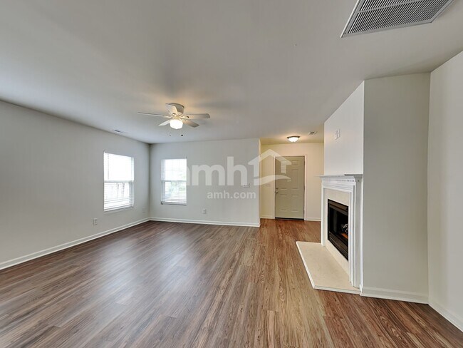 Foto del edificio - 1129 Rutledge Landing Dr