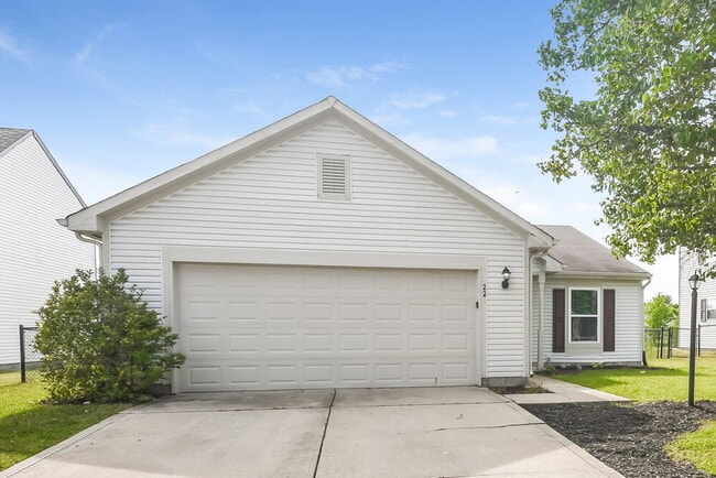 Building Photo - 5220 Mesa Verde Dr