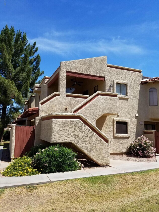 850 S River Dr Unit 2032, Tempe, AZ 85281 Condo for Rent in Tempe, AZ