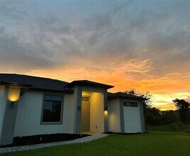 Building Photo - 318 Radford Ave