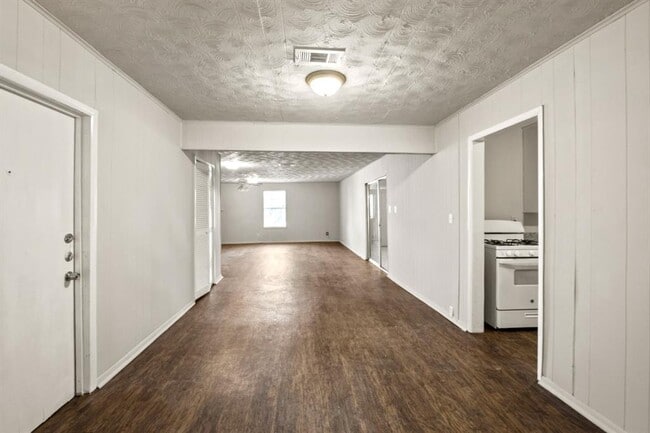 Foto del edificio - 5511 Shamrock St
