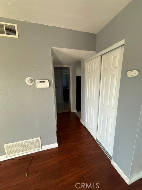 Foto del edificio - 12835 10th St