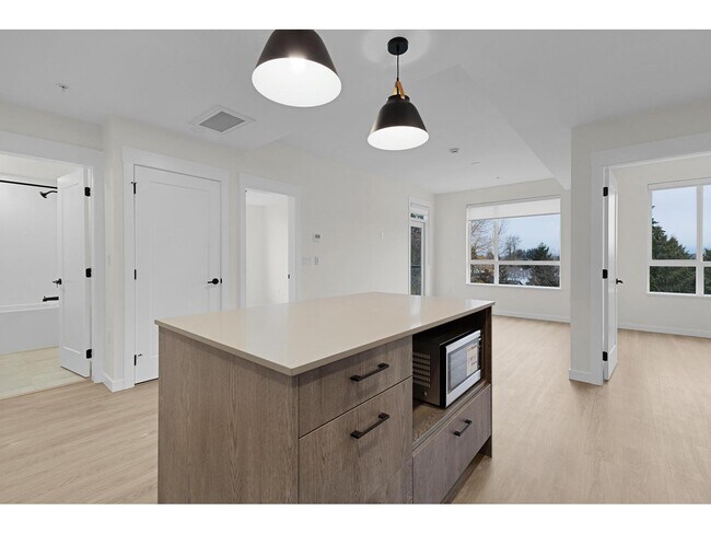 Photo du bâtiment - 27215 Centre Drive