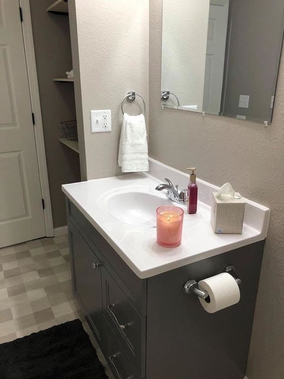 1010 S Washington St Unit Washington St, Paxton, IL 60957 Apartments