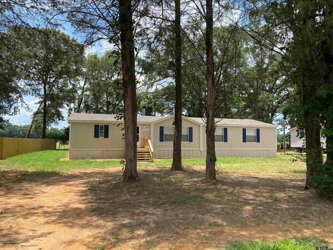 Building Photo - 22944 Shell Shore Dr