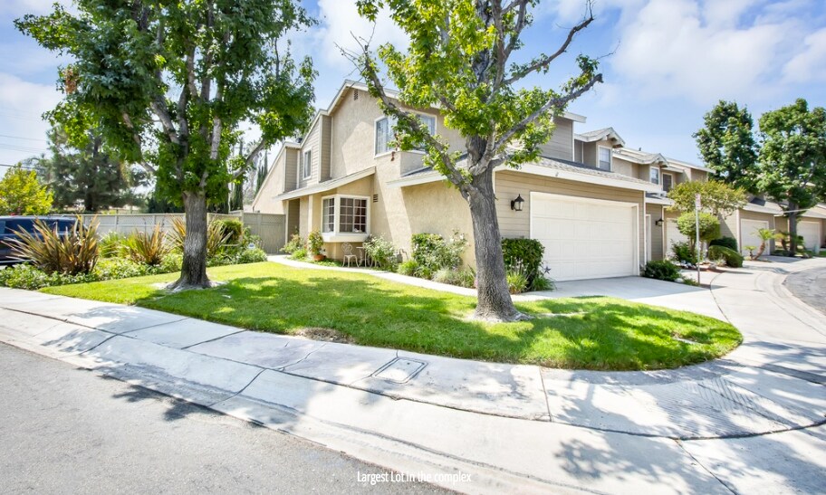 805 Live Oak Place, Corona, CA 92882 Townhome Rentals in Corona CA