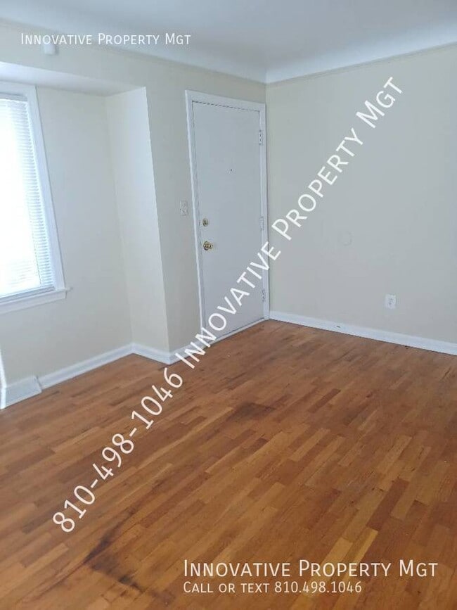 Building Photo - Beautiful 2 bedroom 1 bath home. 200 Dolla...