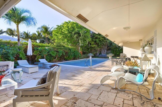 Foto del edificio - 835 Canary Walk