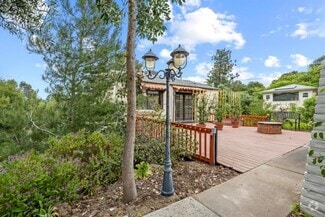 Building Photo - 12731 Stone Canyon Rd