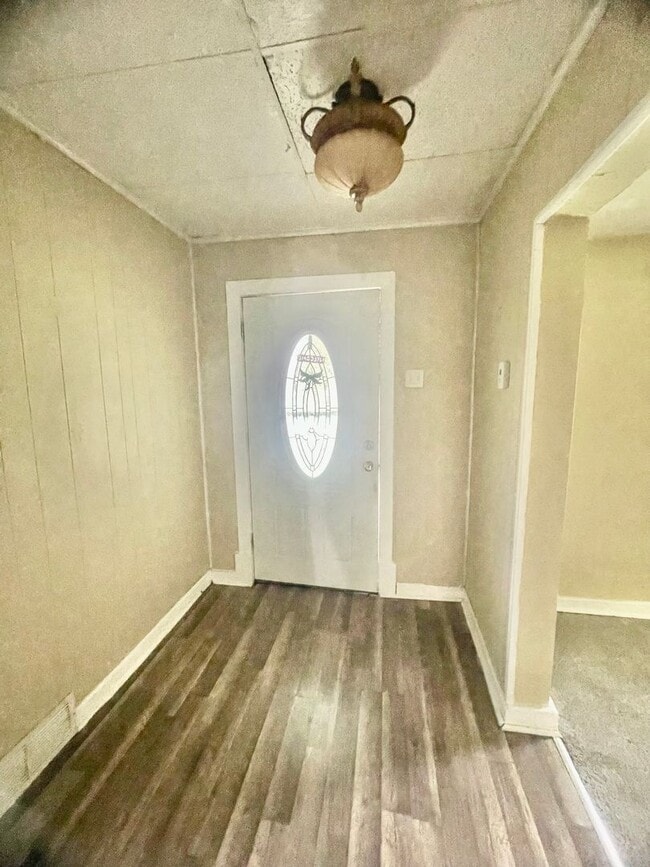 Photo - 4 bedroom. 1.5 Bath- Turtle Creek Pa House