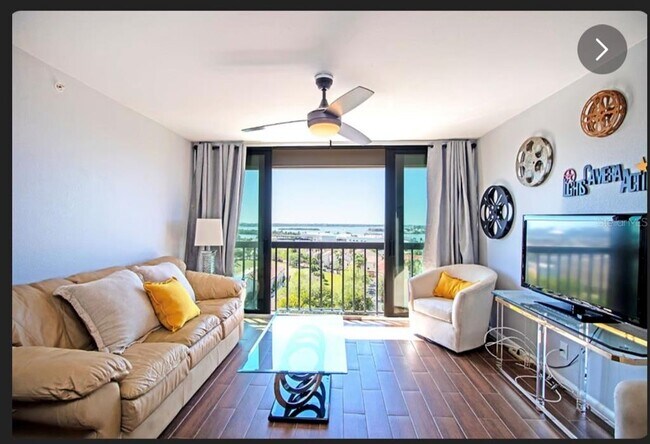 Foto del edificio - 255 Dolphin Point