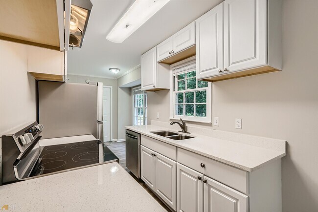 Foto del edificio - 4981 W Lake Way