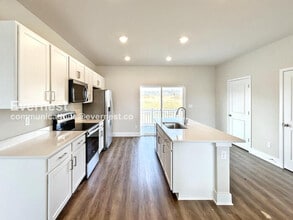 Building Photo - 191 Sioux Lp