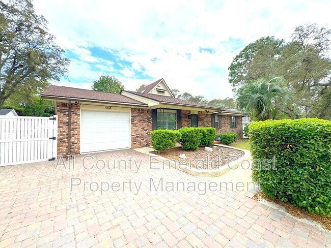 Foto del edificio - 504 Kelly St