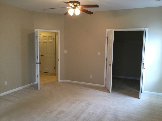 Foto del edificio - 1700 Heisser Ln