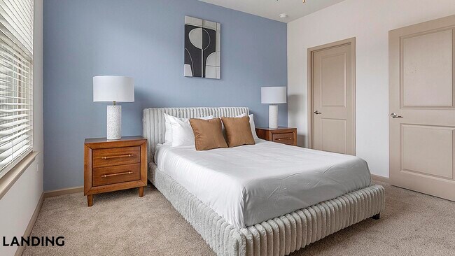 Foto del edificio - 7602 Luskey Blvd