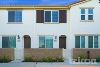 Building Photo - Tricon Elk Grove
