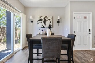 Building Photo - 4202 Lunar Cyn Ave