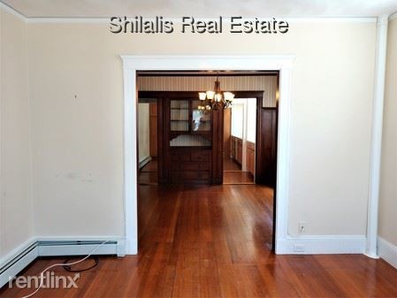 Building Photo - 2 br, 1 bath Apartment - 574 School St