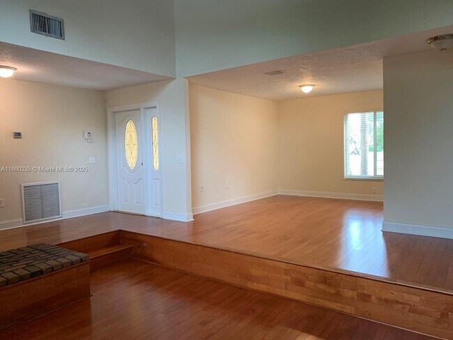 Foto del edificio - 13235 SW 104th Terrace