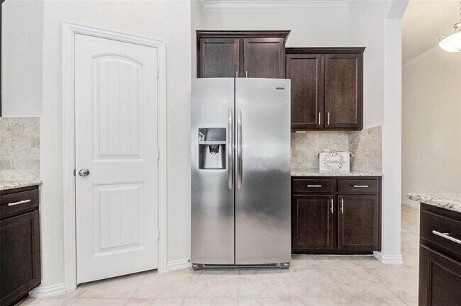 Foto del edificio - 2940 Twin Cove Ct