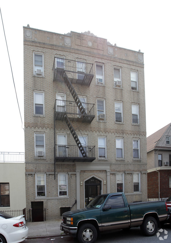 Foto del edificio - 1472 Bay Ridge Ave