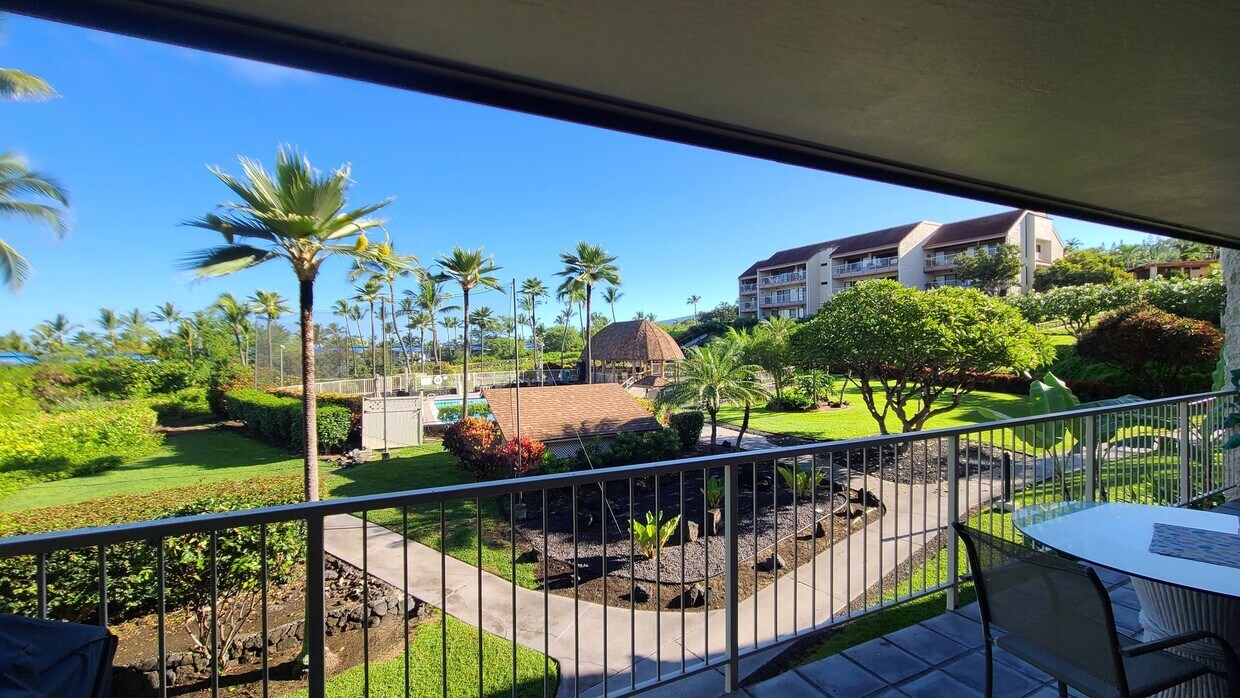 Foto principal - 2 Bedroom 2 Bath Furnished Condo
