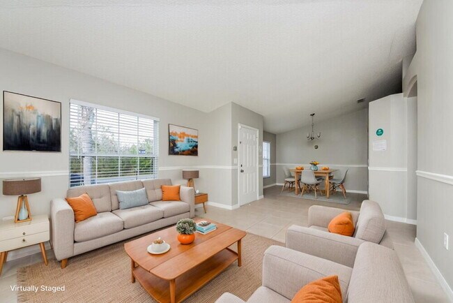 Foto del edificio - 473 Martigues Dr