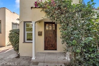 Building Photo - 477 E Del Mar Blvd