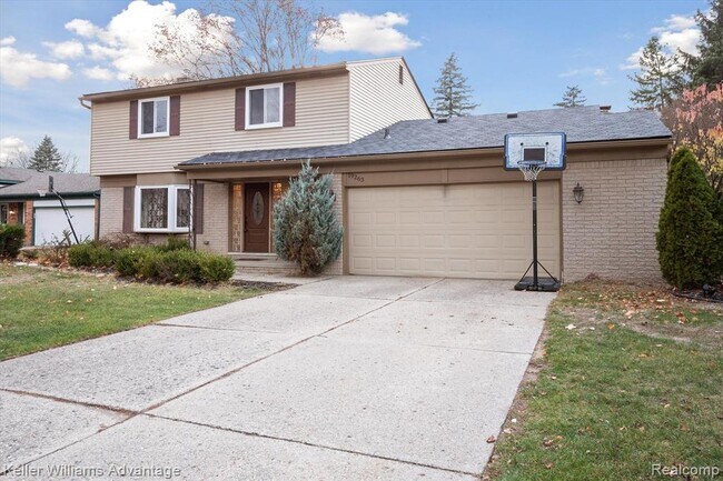 Foto del edificio - 19263 Sunset St