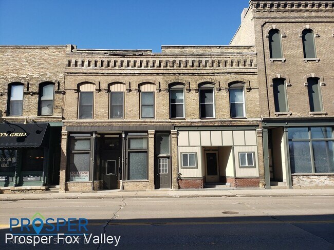 Building Photo - 605 S Main St