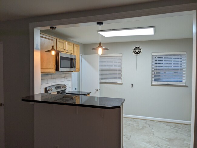 Foto del edificio - 1314 Old State Rd