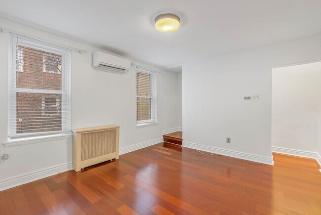 Foto del edificio - 129 Bainbridge St