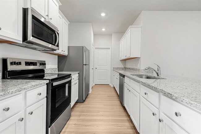 Building Photo - 8031 Alpine Bearberry Dr