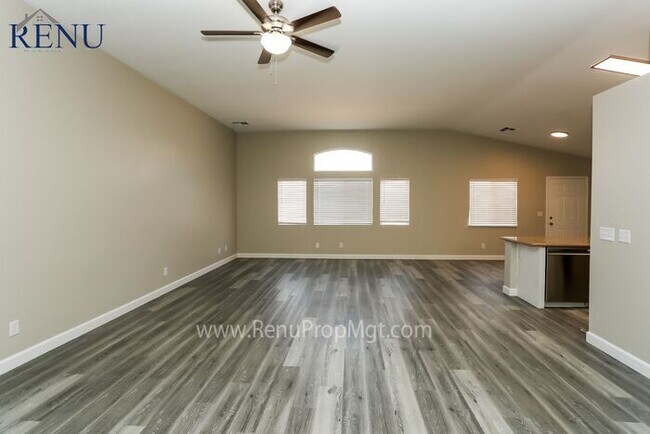 Foto del edificio - ??Move In Special - $500 Amazon Gift Card!
